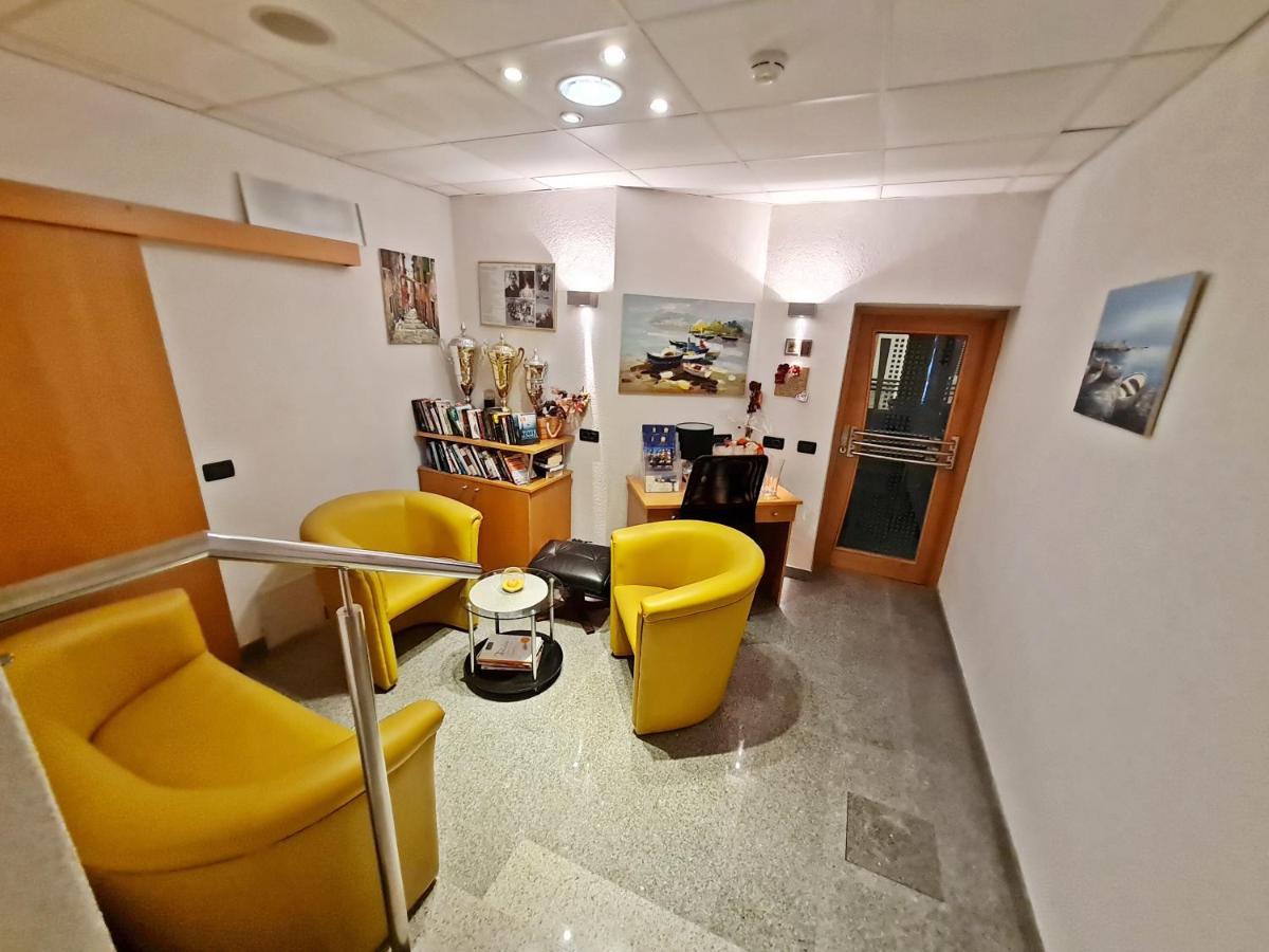 Hotel Sunce Podstrana Exteriör bild