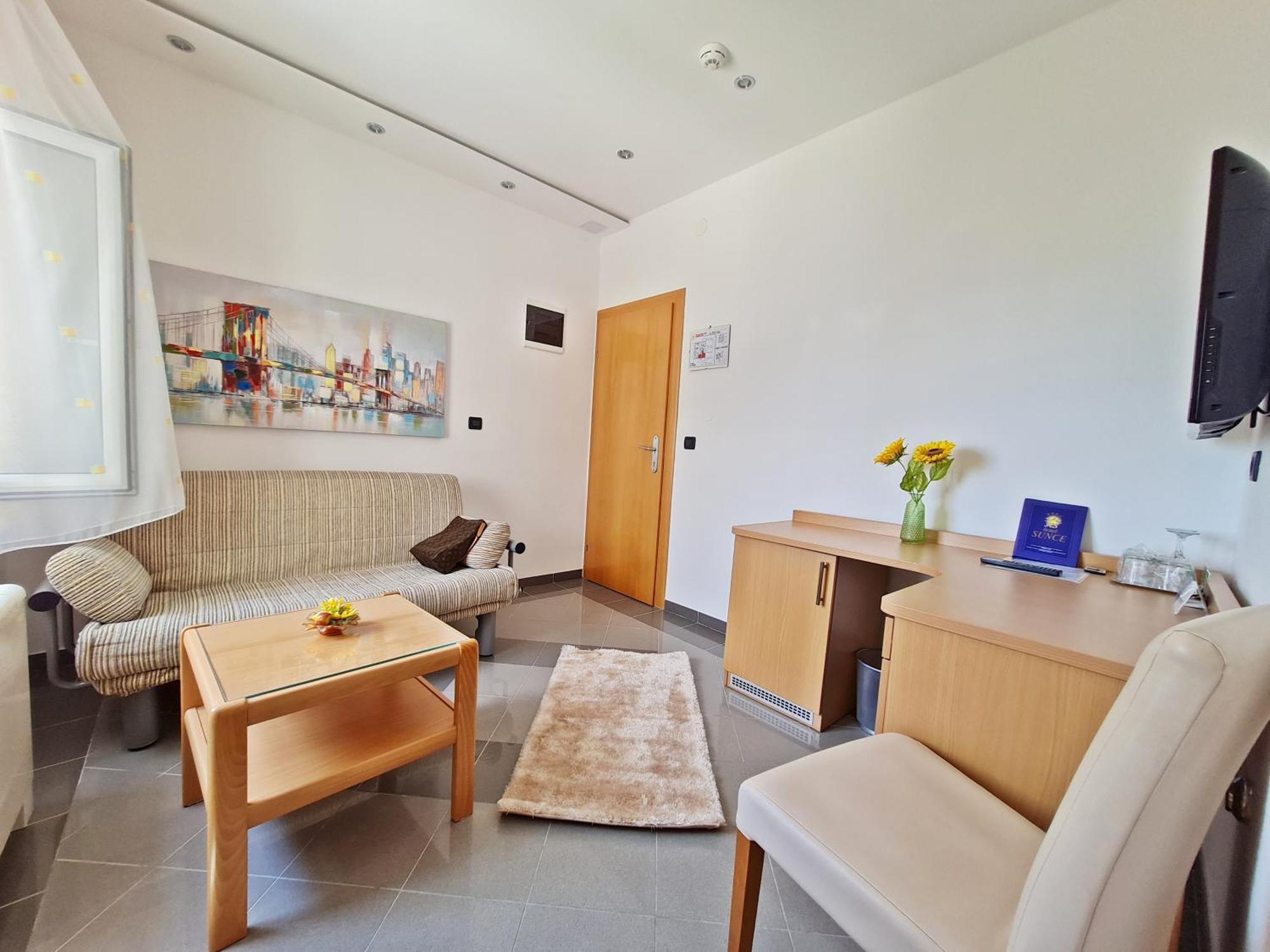 Hotel Sunce Podstrana Rum bild